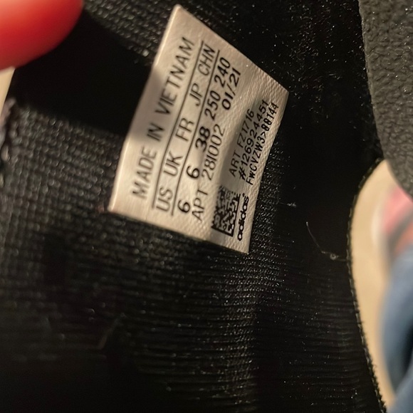 Spider-Man Sandles - Picture 6 of 6